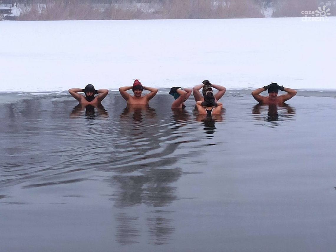 Pomaganie przez morsowanie - już w najbliższą sobotę na Gutwinie! Pomaganie przez morsowanie - już w najbliższą sobotę na Gutwinie!