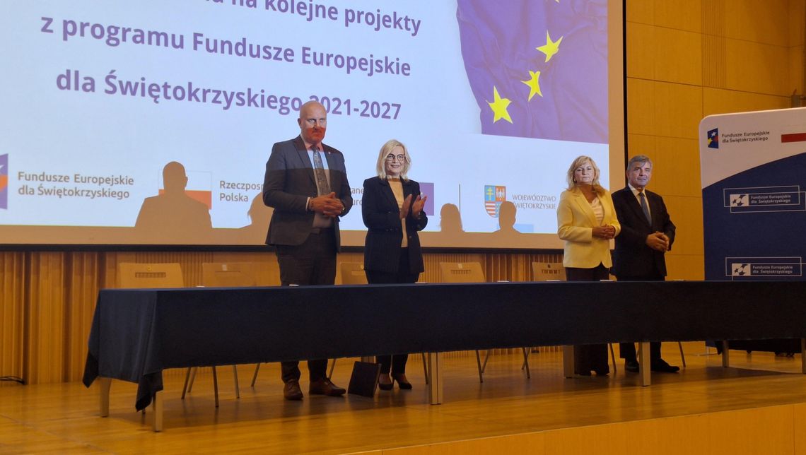 Ponad 14 mln zł dla świętokrzyskich gmin. Będą zbiorniki retencyjne, termomodernizacje i inwestycje w turystykę Ponad 14 mln zł dla świętokrzyskich gmin. Będą zbiorniki retencyjne, termomodernizacje i inwestycje w turystykę