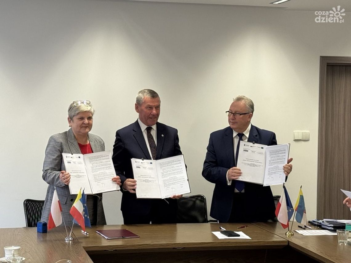Ponad 18 mln zł na rozbudowę sieci kanalizacyjnej Ponad 18 mln zł na rozbudowę sieci kanalizacyjnej