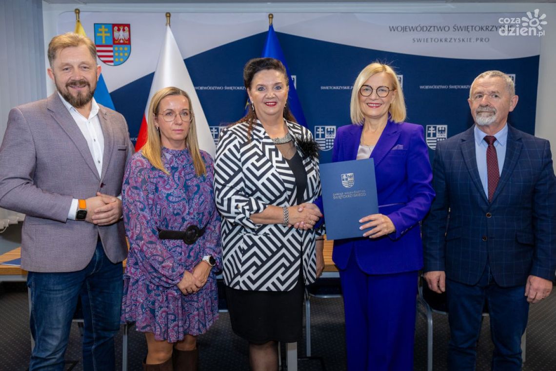 Ponad 34 mln zł na tworzenie i prowadzenie nowych Centrów Usług Społecznych Ponad 34 mln zł na tworzenie i prowadzenie nowych Centrów Usług Społecznych