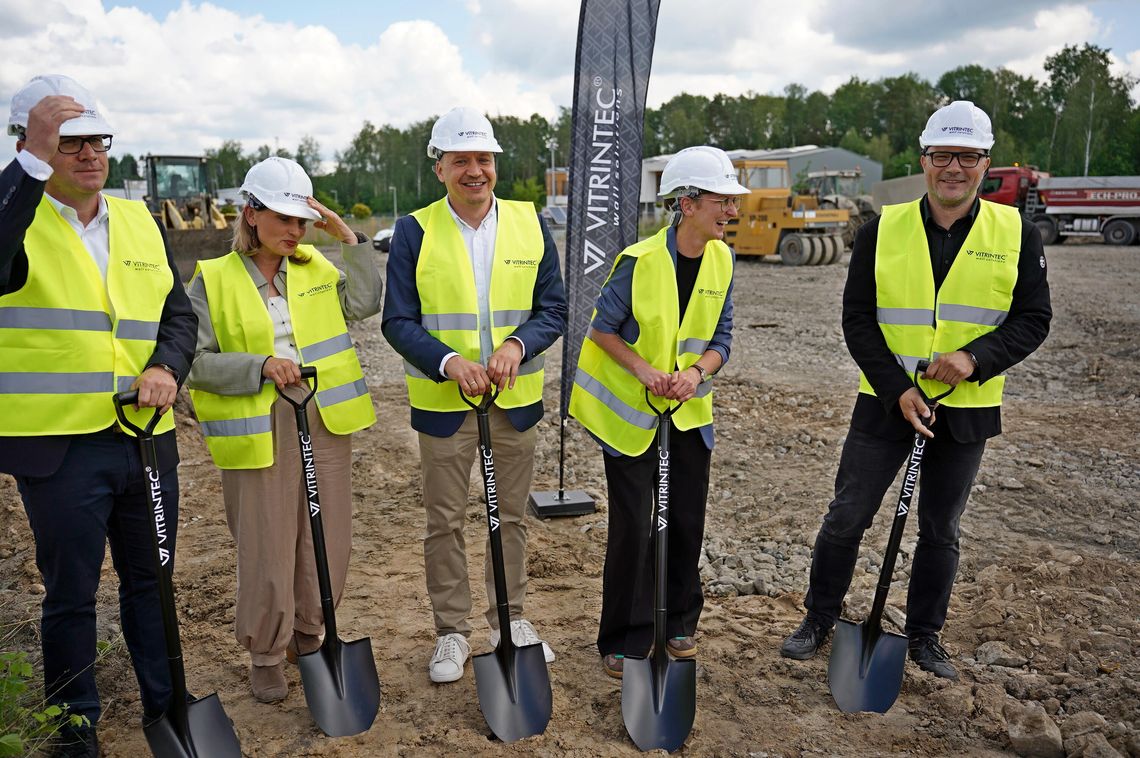 Ponad 50 mln zł inwestycji w Kielcach. Vitrintec buduje nową halę i stawia na innowacje