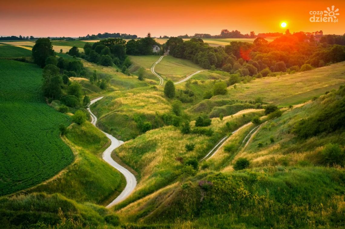 Ponidzie poleca się na wakacje w świętokrzyskim Ponidzie poleca się na wakacje w świętokrzyskim