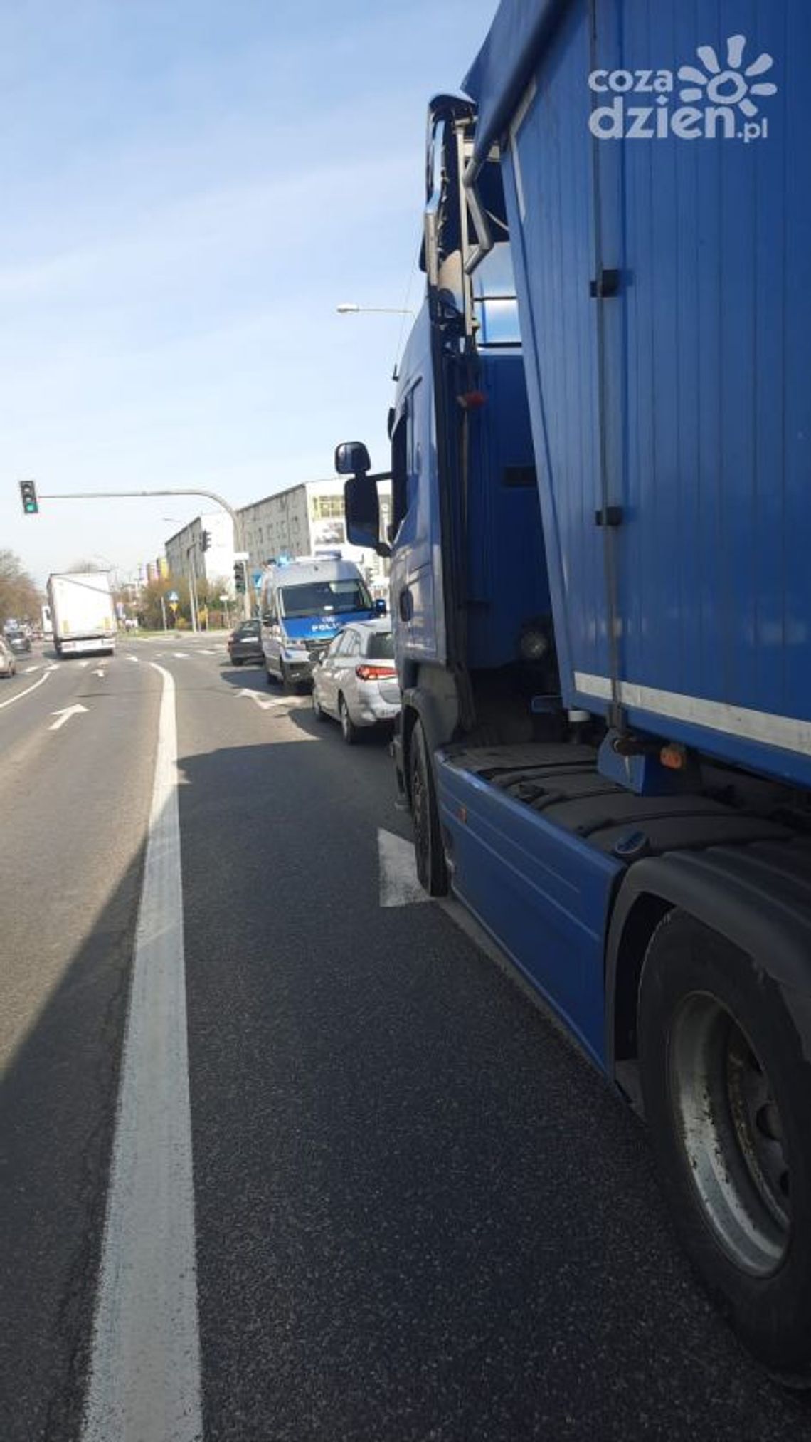 Poranna seria kolizji w Kielcach