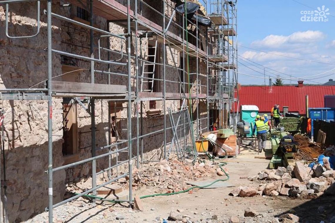 Postęp prac przy renowacji zabytkowej synagogi w Chęcinach Postęp prac przy renowacji zabytkowej synagogi w Chęcinach