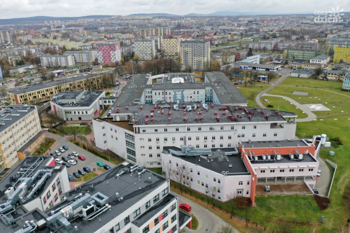 Poszukiwani neurochirurdzy