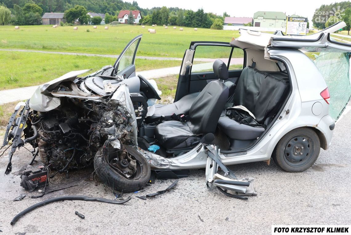 Poważny wypadek w powiecie kieleckim Poważny wypadek w powiecie kieleckim