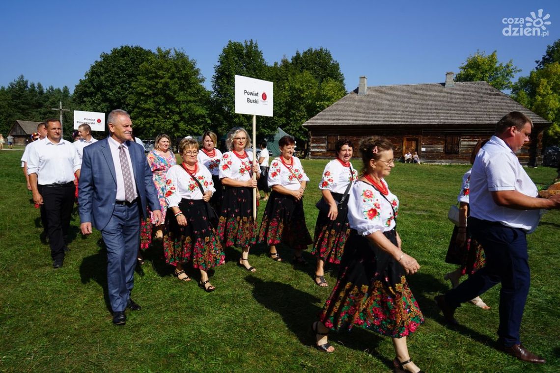 Powiat buski na Świętokrzyskich Dożynkach Wojewódzkich Powiat buski na Świętokrzyskich Dożynkach Wojewódzkich