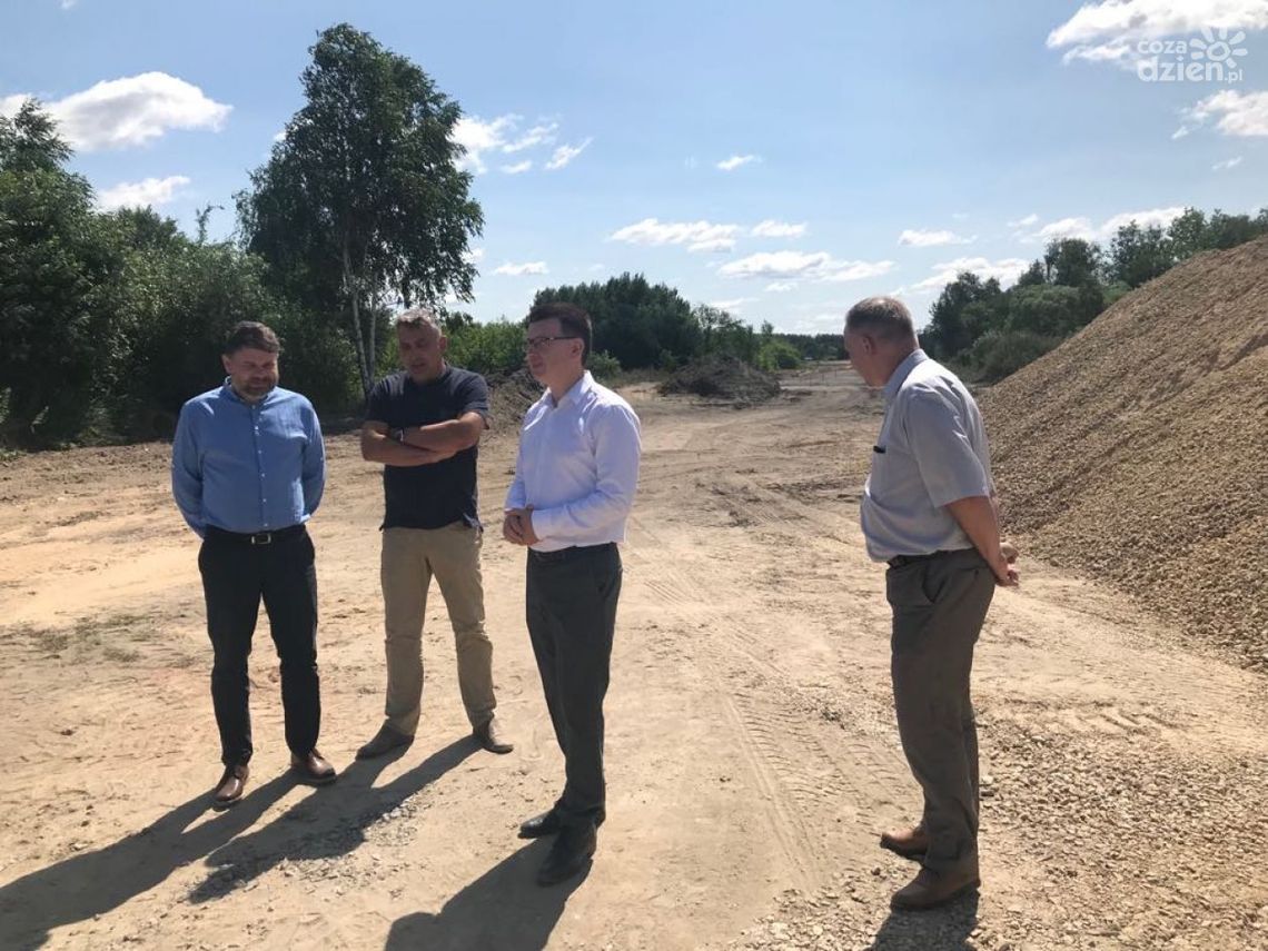 Powstaje nowa droga w mieście Powstaje nowa droga w mieście