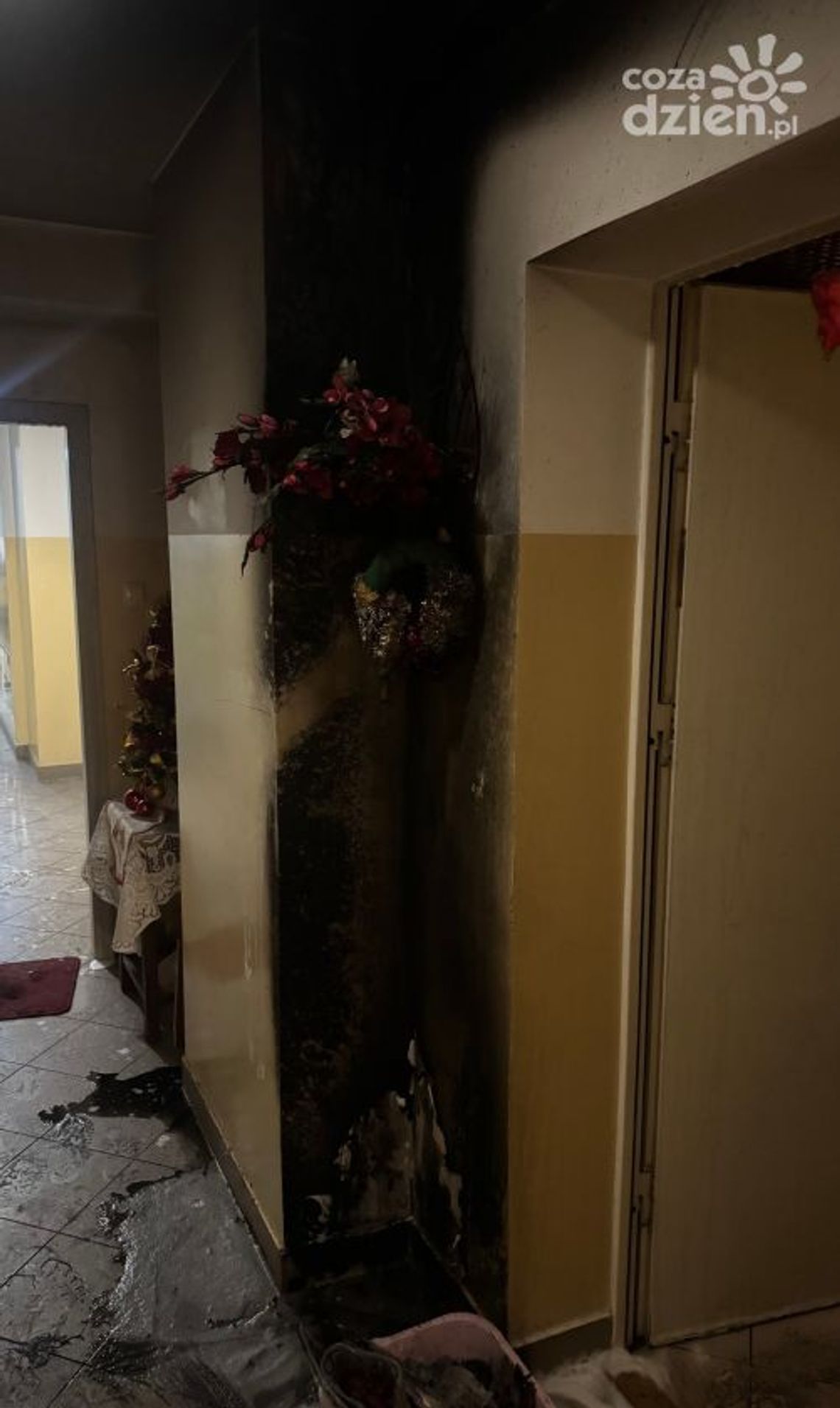 Pożar na ul. Samsonowicza w Ostrowcu Pożar na ul. Samsonowicza w Ostrowcu