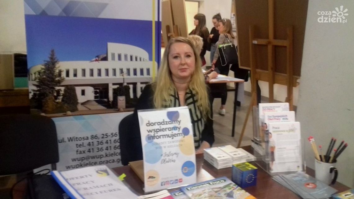 Praca szuka studenta! Na Politechnice Świętokrzyskiej odbyły się studenckie Targi Pracy Praca szuka studenta! Na Politechnice Świętokrzyskiej odbyły się studenckie Targi Pracy