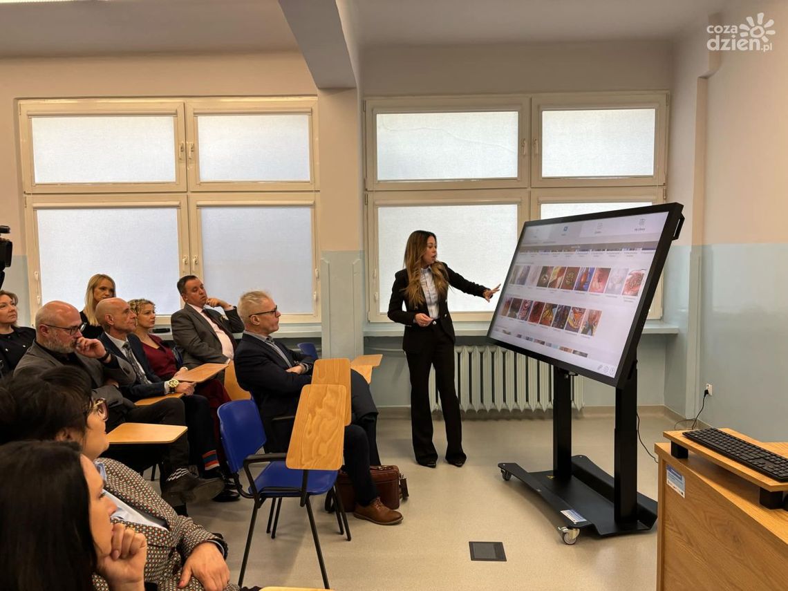 Pracownia anatomii to kolejna nowość w ostrowieckiej Akademii Nauk Stosowanych Pracownia anatomii to kolejna nowość w ostrowieckiej Akademii Nauk Stosowanych