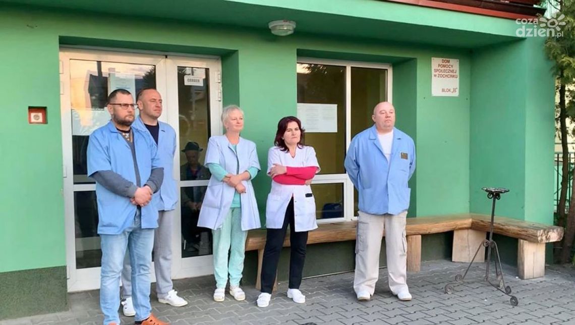 Pracownicy zamknięci w DPS-ach. Chodzi o bezpieczeństwo pensjonariuszy Pracownicy zamknięci w DPS-ach. Chodzi o bezpieczeństwo pensjonariuszy