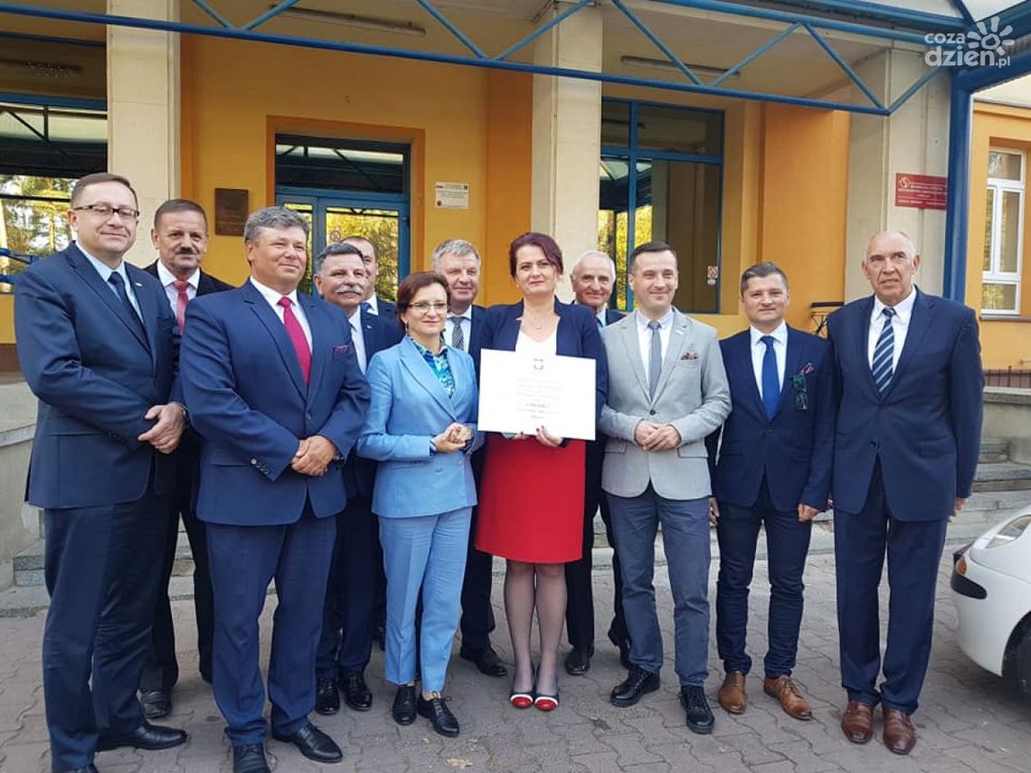 Prawie dwa miliony na szpital w Ostrowcu! Prawie dwa miliony na szpital w Ostrowcu!