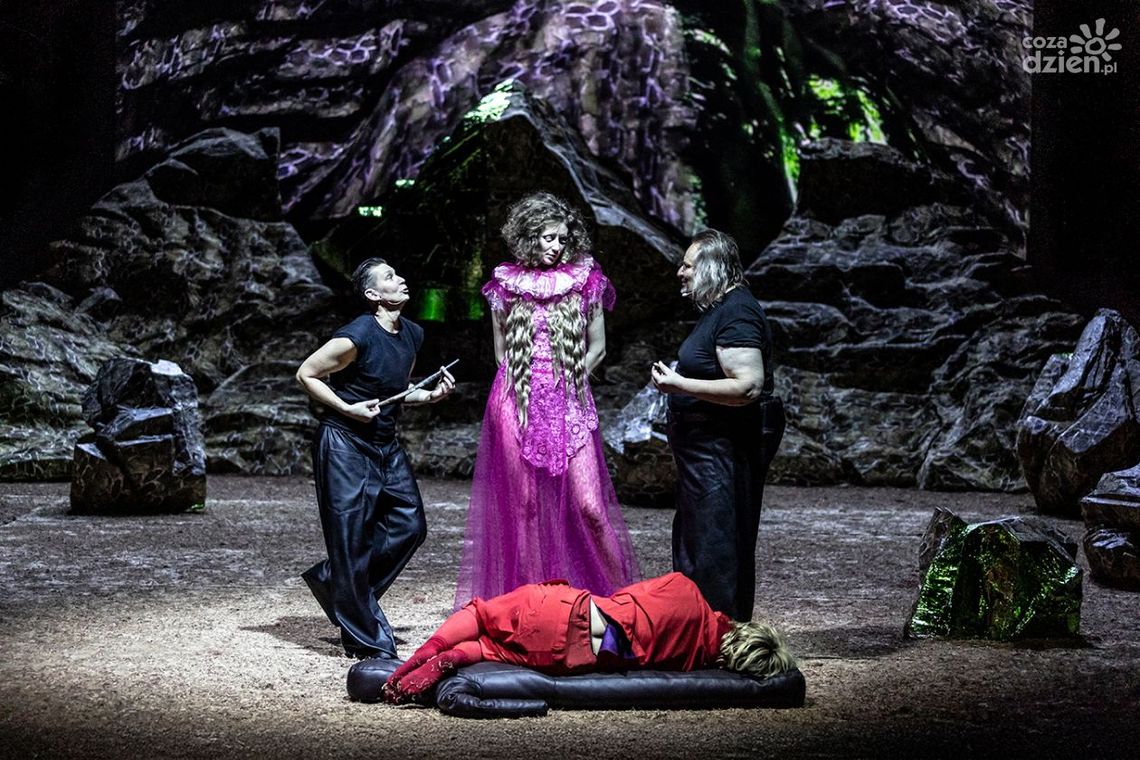 Premiery Teatru Żeromskiego z szansą na nagrodę