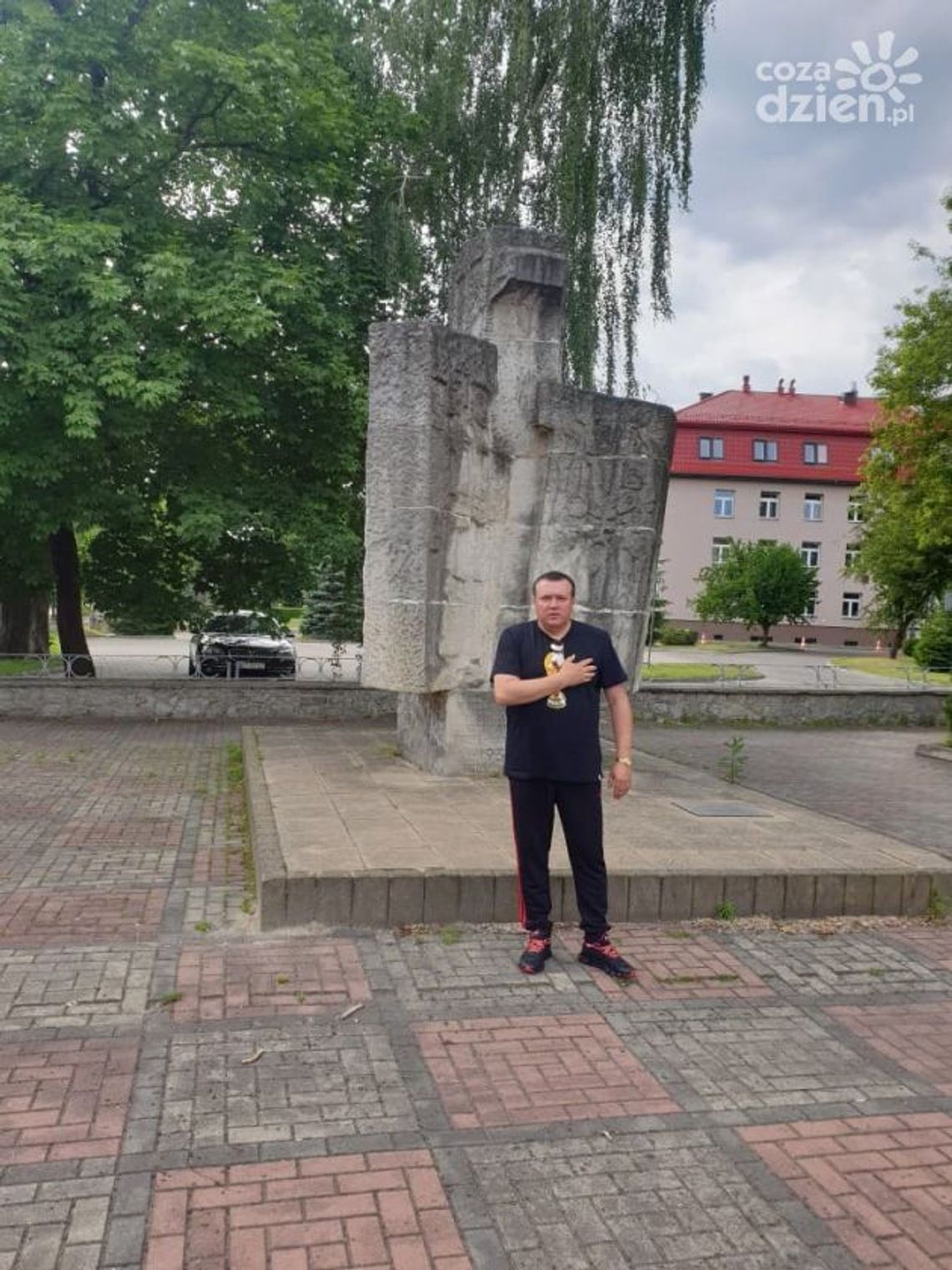 Prezes ŁKS Łagów zaangażowany w patriotyczne inicjatywy Prezes ŁKS Łagów zaangażowany w patriotyczne inicjatywy