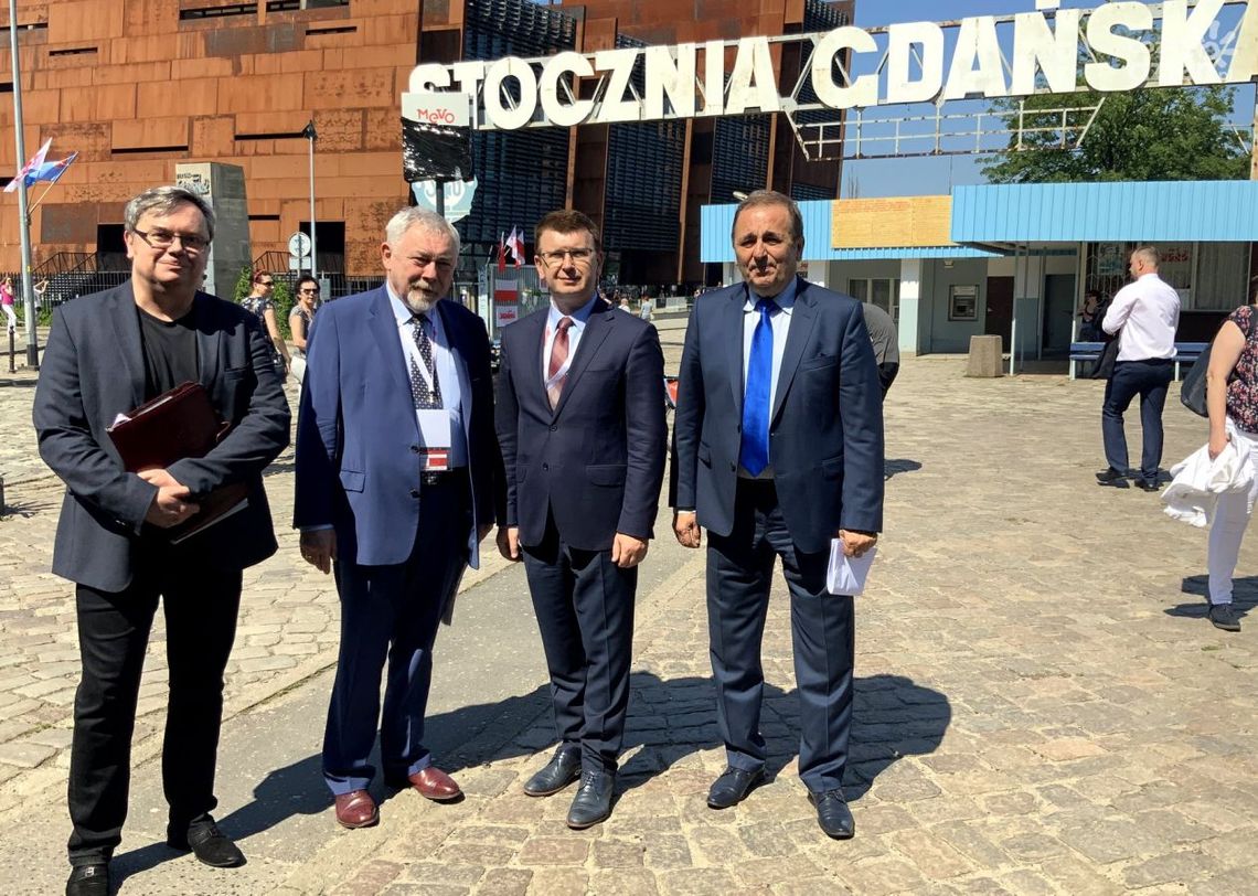 Prezydent Jarosław Górczyński na obchodach 4 czerwca w Gdańsku Prezydent Jarosław Górczyński na obchodach 4 czerwca w Gdańsku