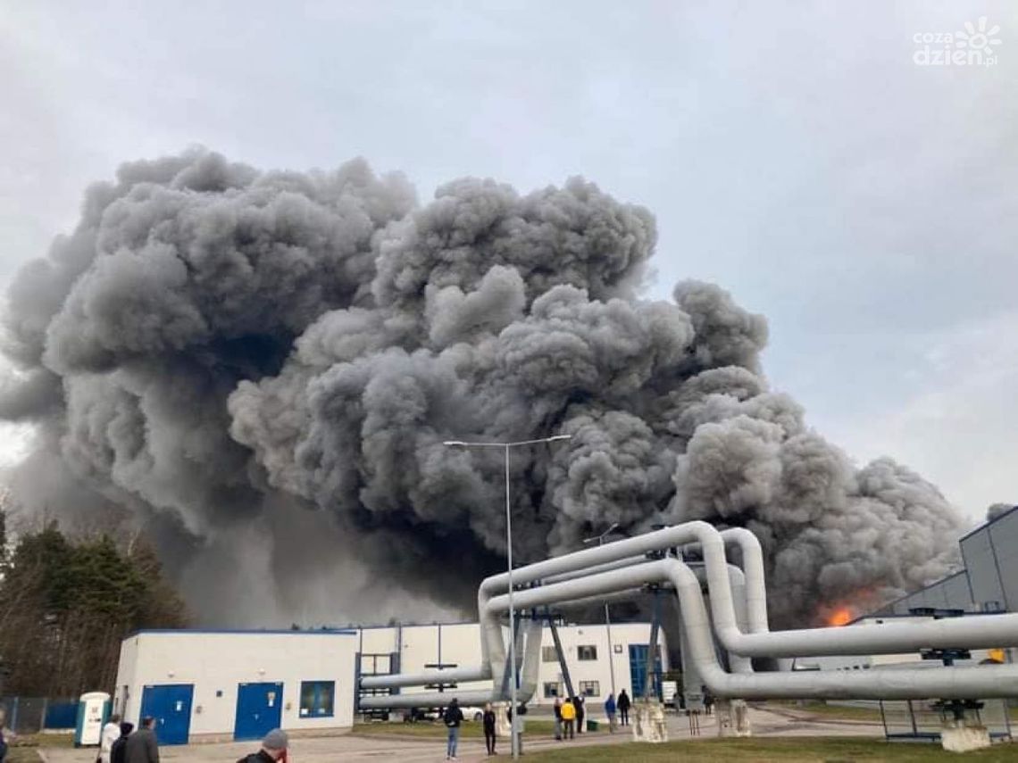 Prezydent Starachowic oferuje pomoc właścicielom spalonej hali