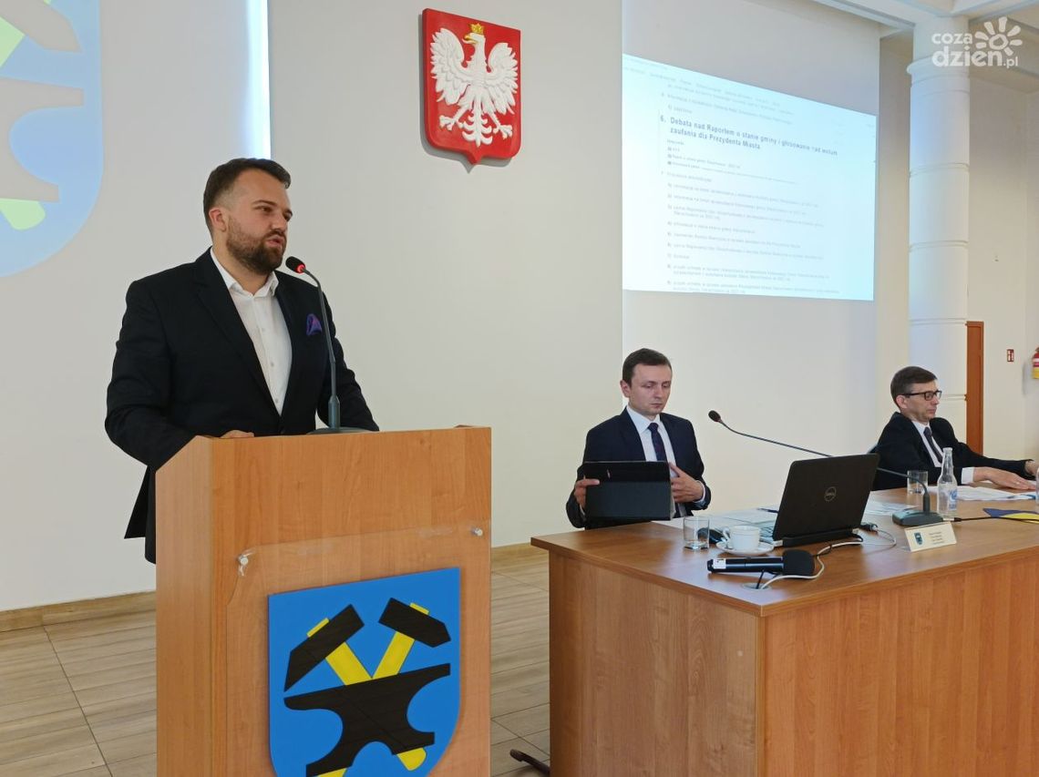 Prezydent Starachowic z wotum zaufania i absolutorium Prezydent Starachowic z wotum zaufania i absolutorium