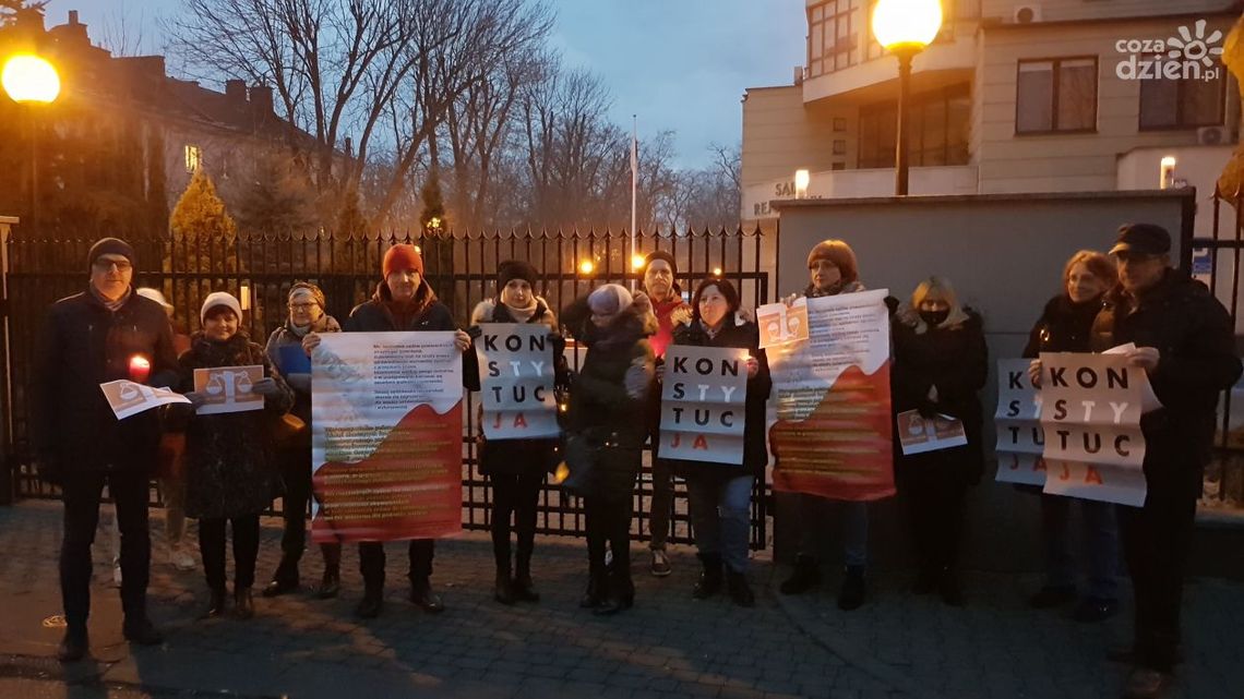 Protest "Solidarnie z sędziami" Protest "Solidarnie z sędziami"