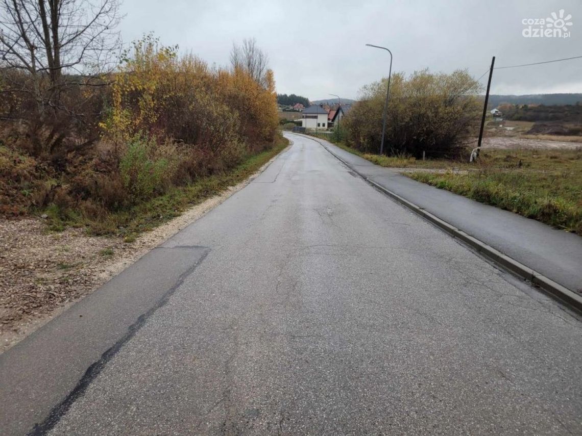 Przebudują ulicę Zelejową w Chęcinach Przebudują ulicę Zelejową w Chęcinach