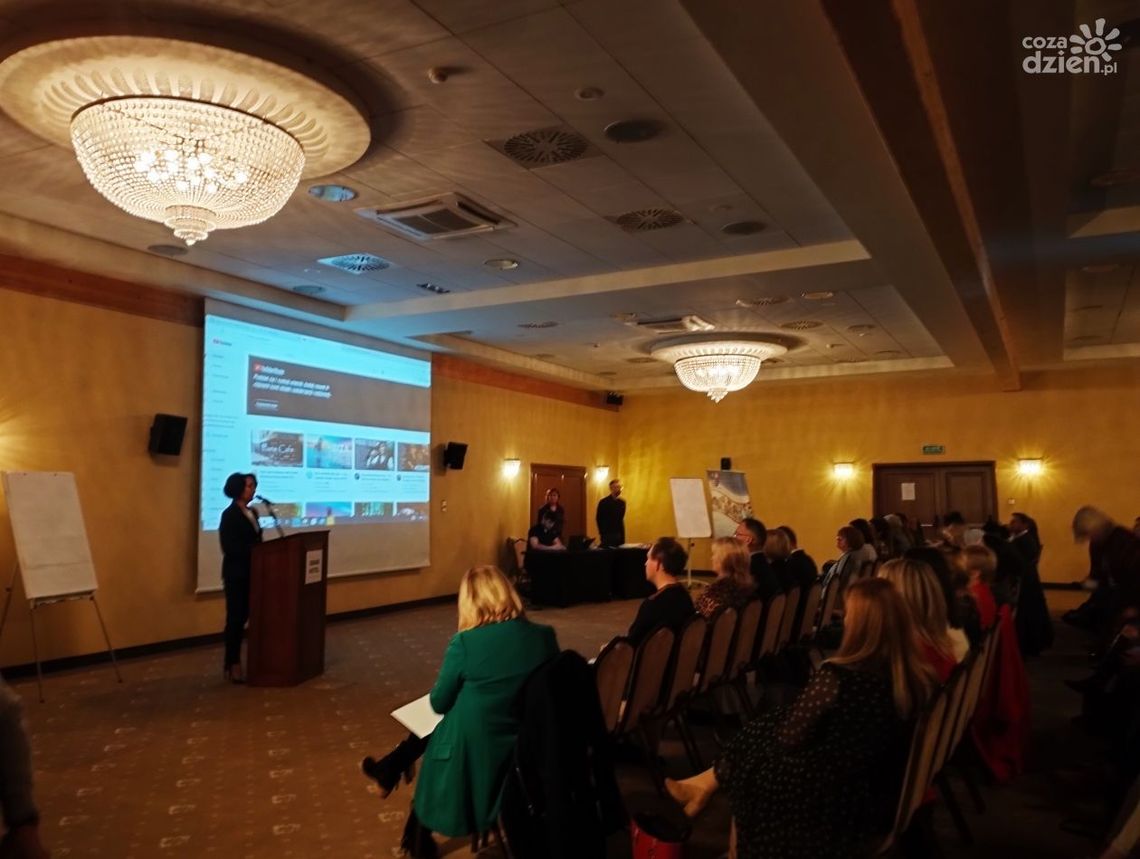 Przemoc wśród dzieci i młodzieży to coraz powszechniejsze zjawisko Przemoc wśród dzieci i młodzieży to coraz powszechniejsze zjawisko