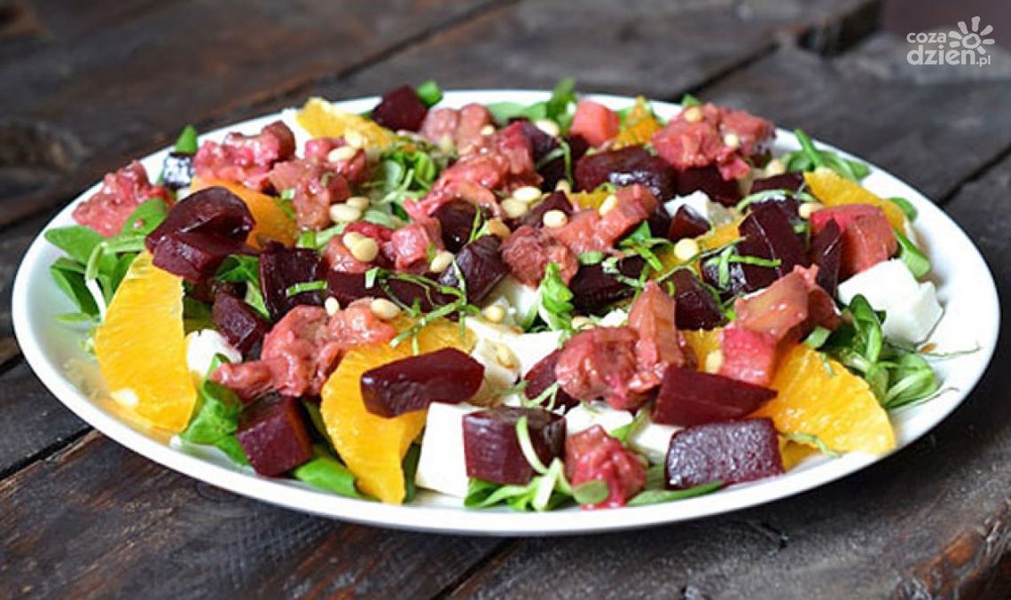 Przepisy na jesienne dania z dyni i buraka Przepisy na jesienne dania z dyni i buraka