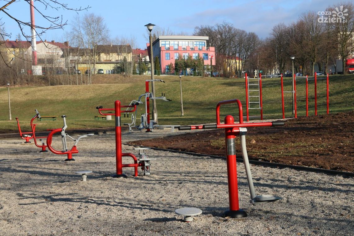 Przybywa miejsc do zabaw i ćwiczeń w plenerze