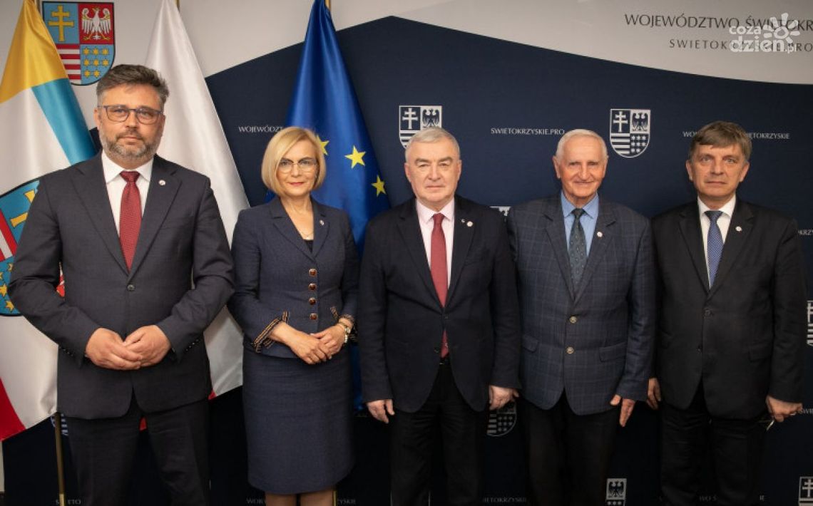 Przypinki z okazji 80. Rocznicy Zagłady Wsi Michniów Przypinki z okazji 80. Rocznicy Zagłady Wsi Michniów