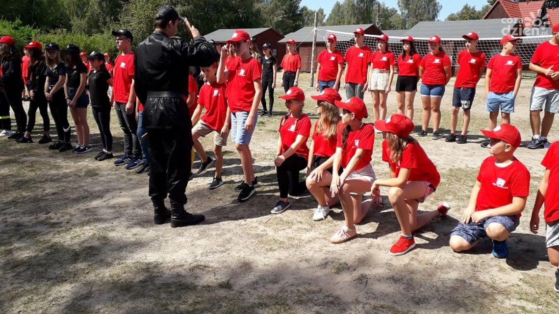 Przyszli strażacy szkolili się nad morzem Przyszli strażacy szkolili się nad morzem