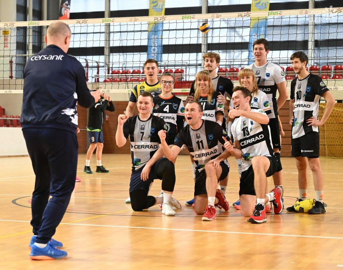 Puchar Dzikich Drużyn pojechał do Starachowic
Puchar Dzikich Drużyn pojechał do Starachowic