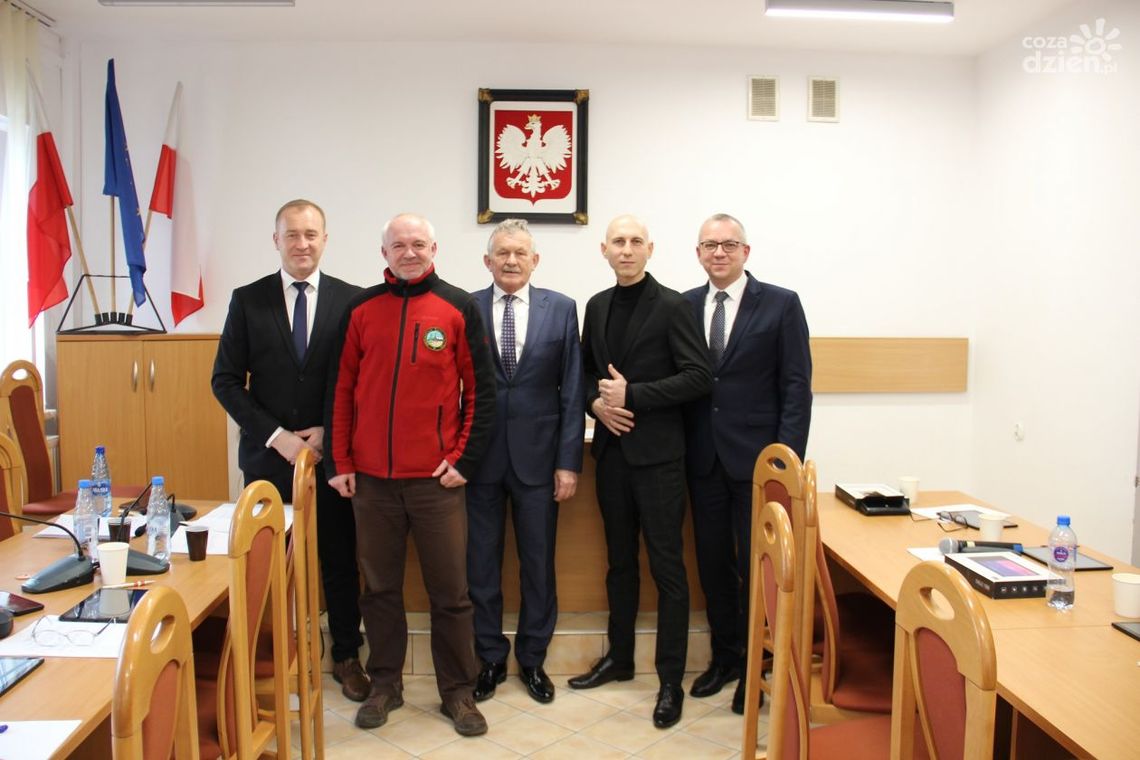 Punkt widokowy w Krajnie im. Przewodników Świętokrzyskich