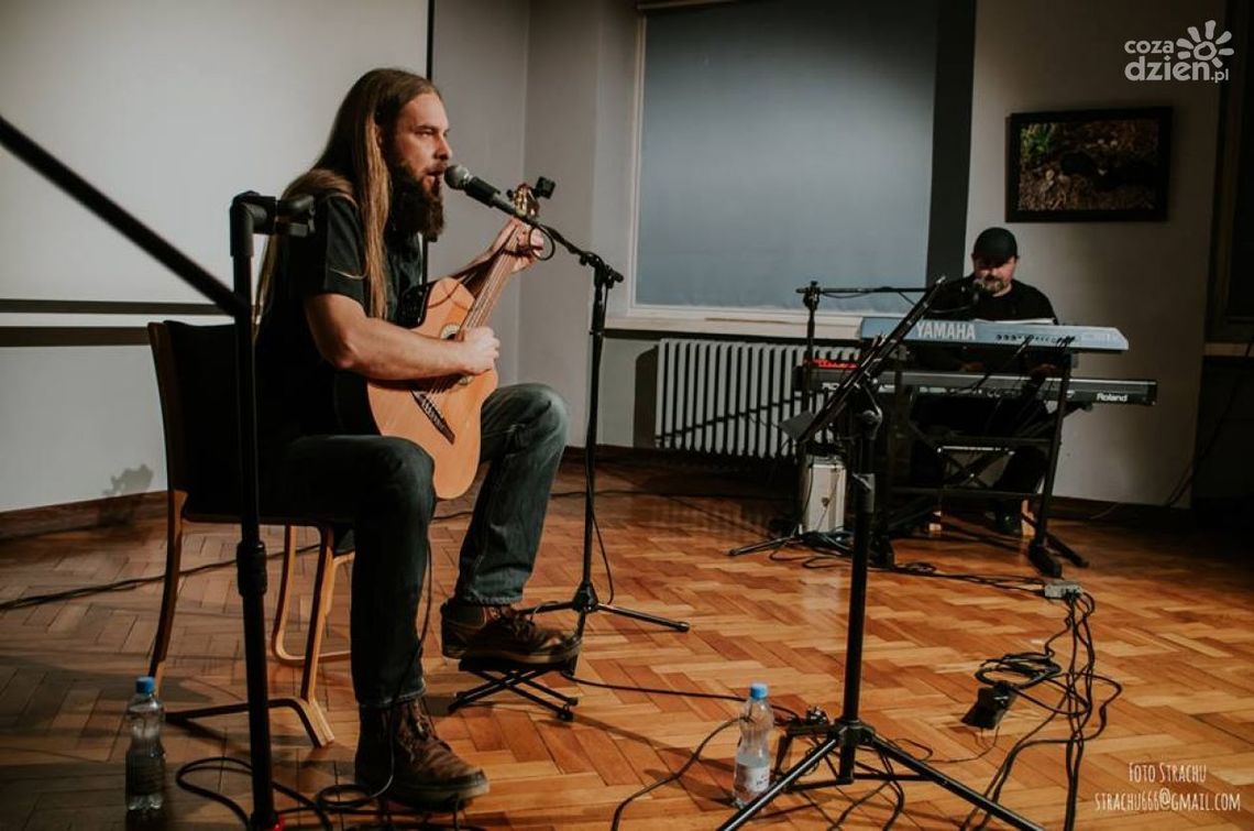 Recytowali i śpiewali Herberta Recytowali i śpiewali Herberta