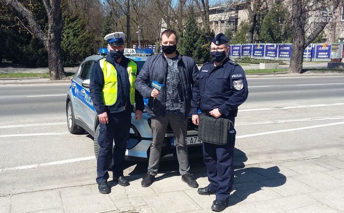 Rekordowe Kulisy Zawodu. Asp. G. Klechowski i mł. asp. Rafał Dobrowolski: Policjant na służbie musi działać pewnie z umiejętnością przewidywania zdarzeń Rekordowe Kulisy Zawodu. Asp. G. Klechowski i mł. asp. Rafał Dobrowolski: Policjant na służbie musi działać pewnie z umiejętnością przewidywania zdarzeń