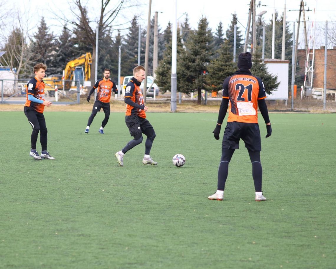 Remis w sparingu trzecioligowców Remis w sparingu trzecioligowców