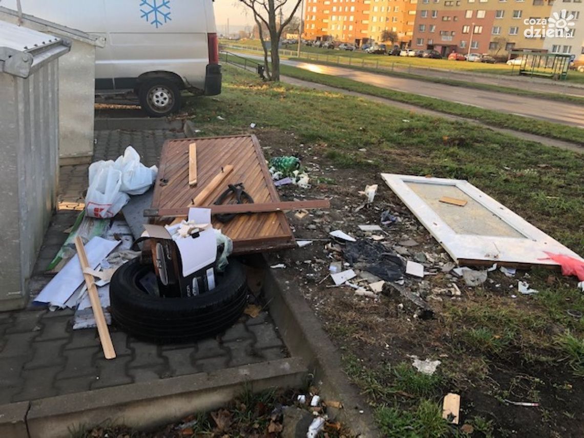 "Remondis" pełnoprawnym zwycięzcą przetargu na odbiór śmieci w Ostrowcu "Remondis" pełnoprawnym zwycięzcą przetargu na odbiór śmieci w Ostrowcu