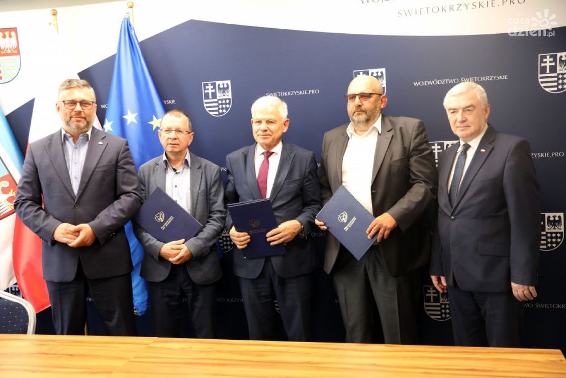 Remont mostu w Iwaniskach oraz przebudowa drogi wojewódzkiej nr 749 Przysucha – Końskie Remont mostu w Iwaniskach oraz przebudowa drogi wojewódzkiej nr 749 Przysucha – Końskie