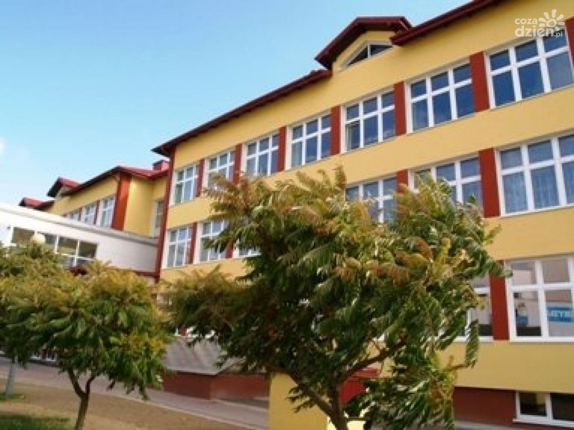 Remonty w ożarowskiej szkole Remonty w ożarowskiej szkole