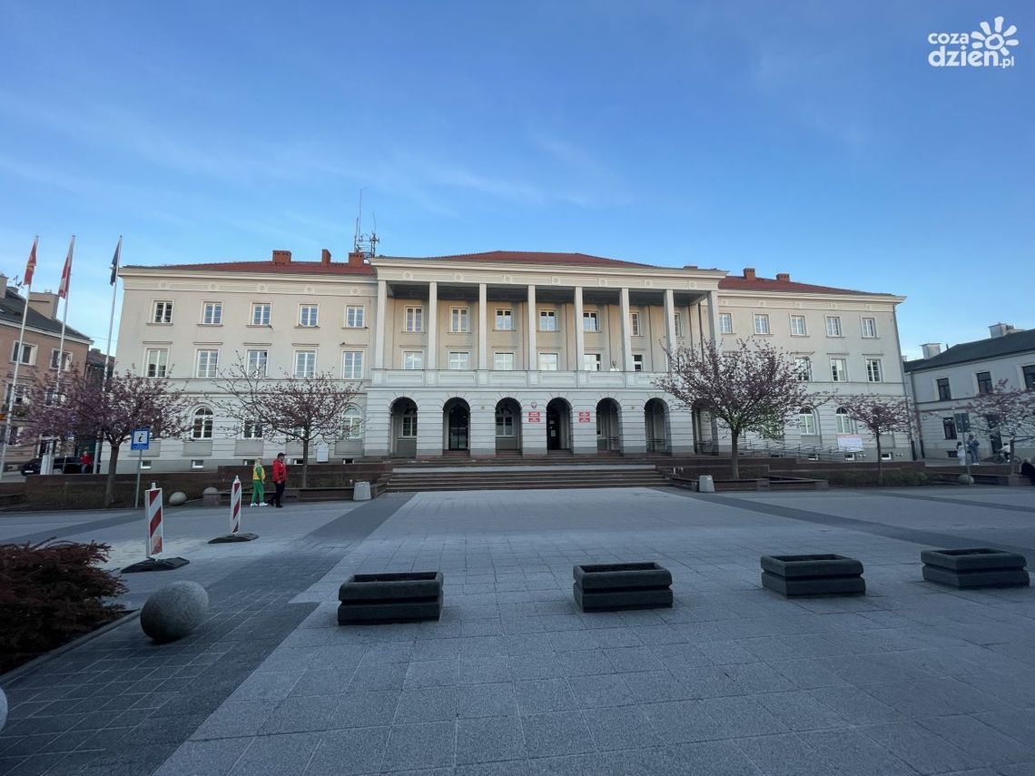 Reorganizacji Urzędu Miastu ciąg dalszy