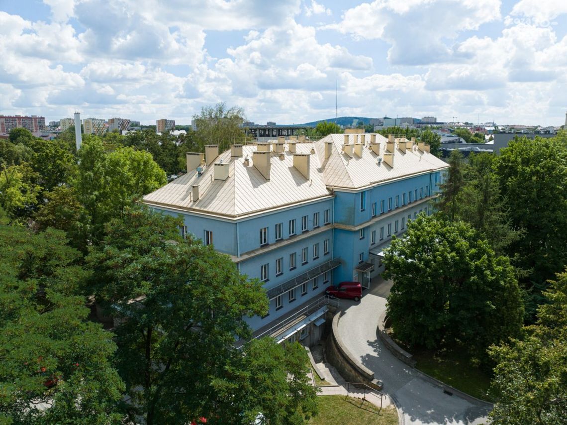 Róża - pięknie brzmi, ciężko się przechodzi