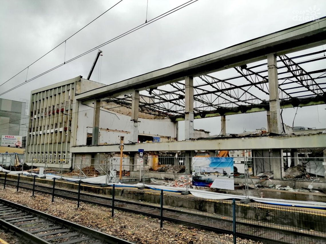 Rozbiórka dworca w klejowego w Kielcach - nowy będzie w przyszłym roku Rozbiórka dworca w klejowego w Kielcach - nowy będzie w przyszłym roku