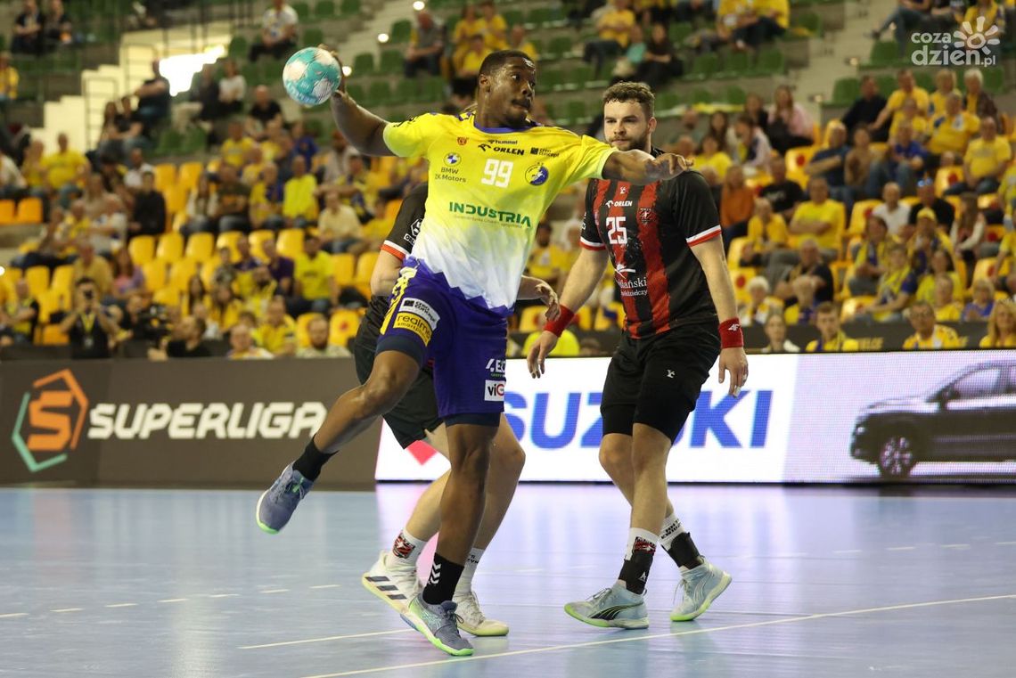 Rozdział I: Pokonać MMTS Kwidzyn Rozdział I: Pokonać MMTS Kwidzyn