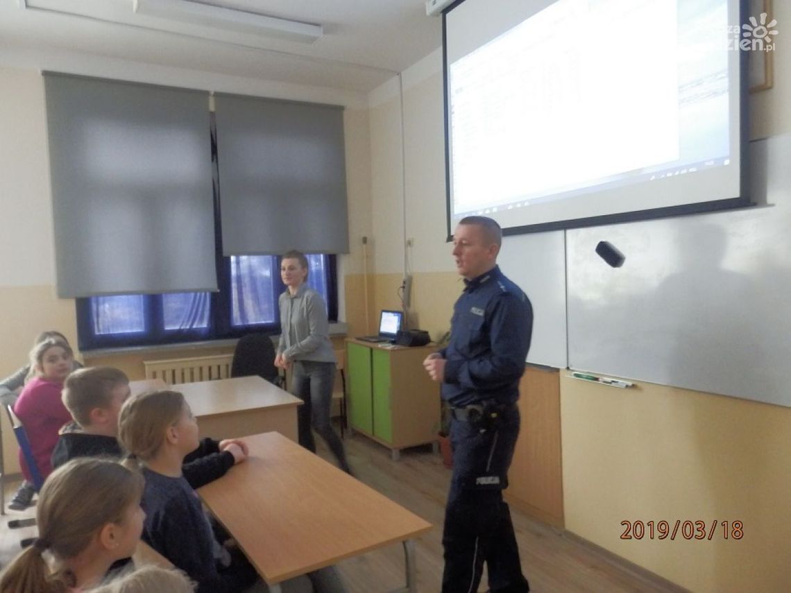 Rozmawiali o szkodliwości dopalaczy