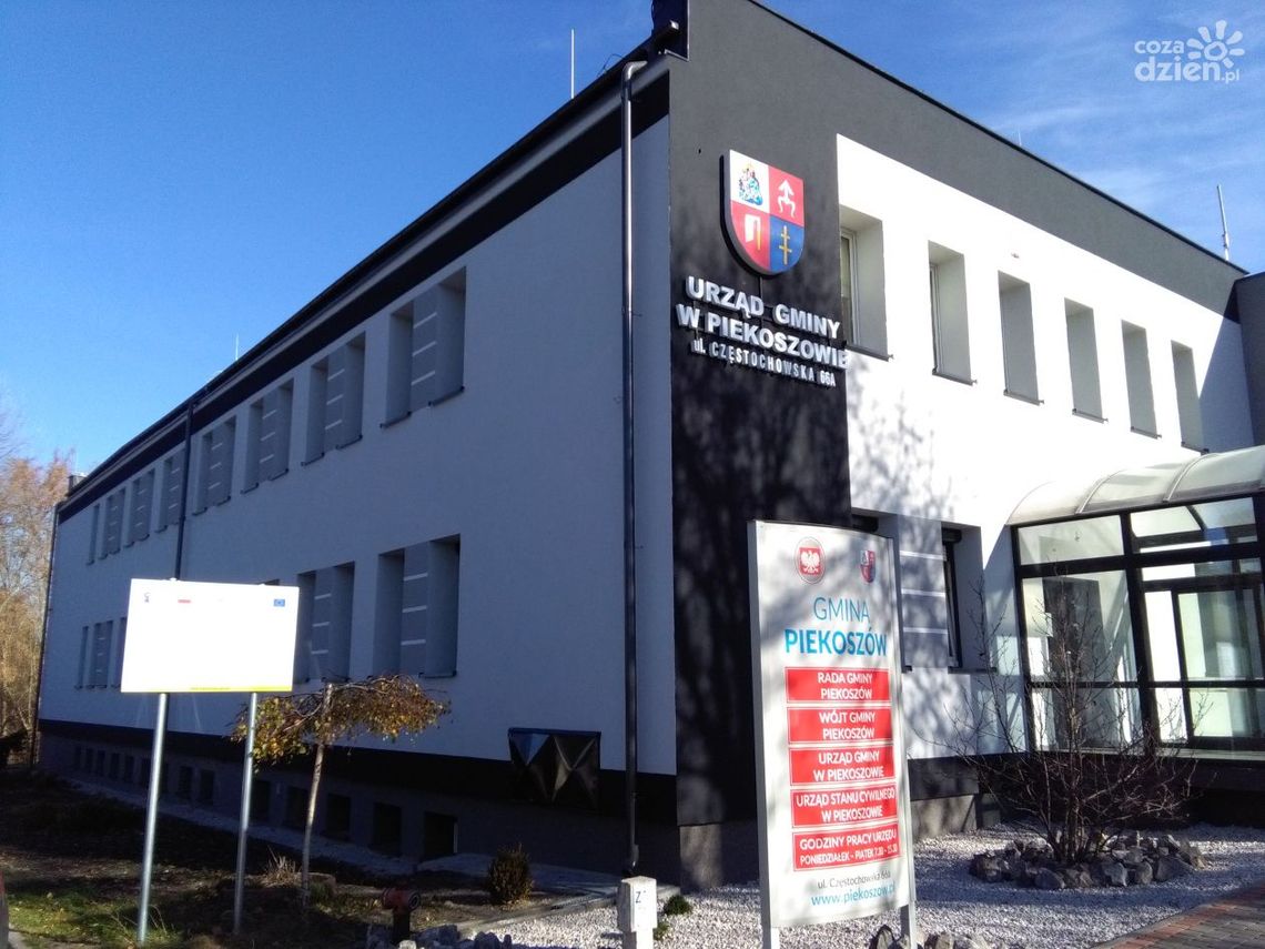 Rozpoczęła się walka o fotel burmistrza Piekoszowa Rozpoczęła się walka o fotel burmistrza Piekoszowa