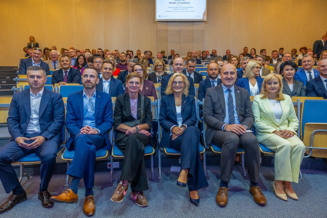 Rozpoczęły się konsultacje projektu Strategii Rozwoju Województwa Świętokrzyskiego 2035+