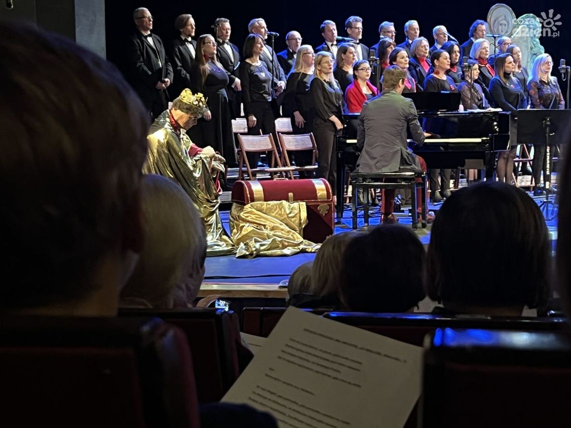 Rozśpiewany wieczór kolędowy w KCK
