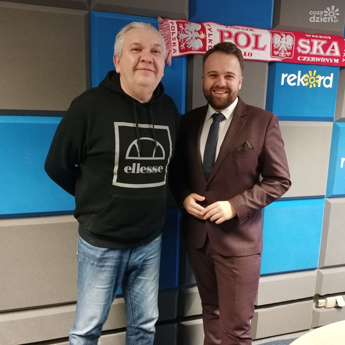 Ruch Marka Materka odkrywa karty