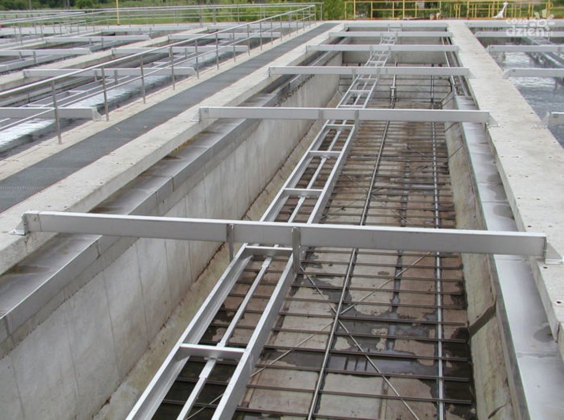 Rusza zmodernizowana oczyszczalnia ścieków w Ożarowie Rusza zmodernizowana oczyszczalnia ścieków w Ożarowie