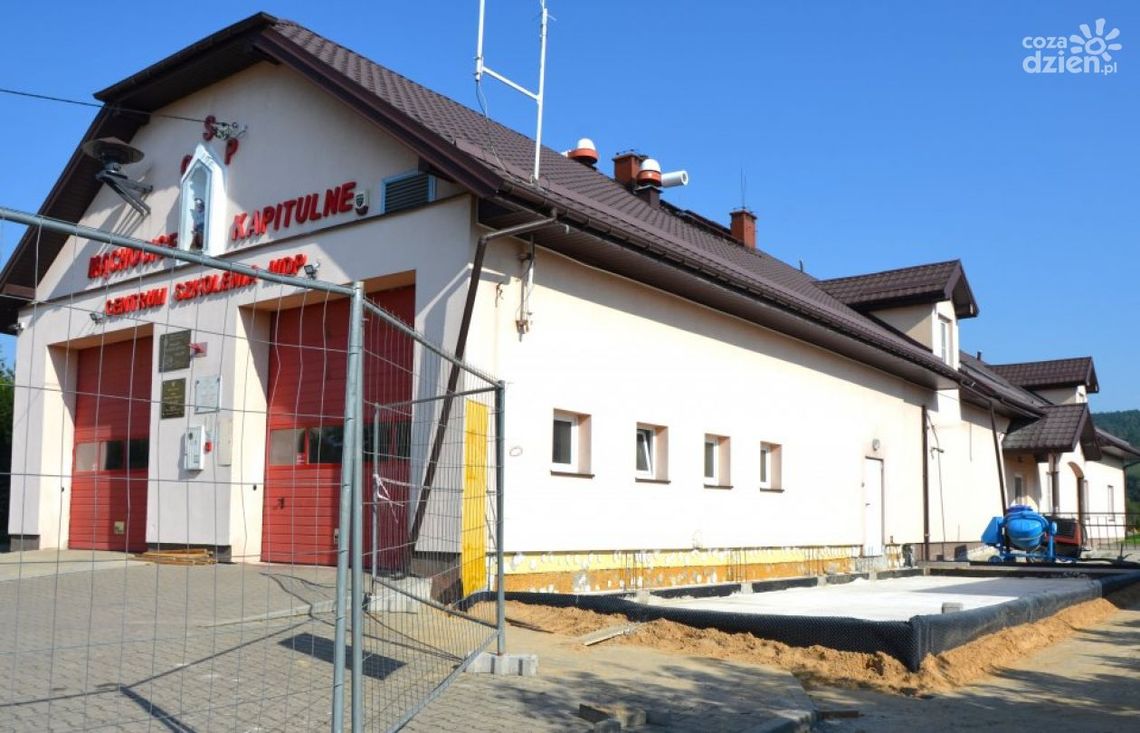Ruszyła przebudowa strażnicy w Mąchocicach Kapitulnych Ruszyła przebudowa strażnicy w Mąchocicach Kapitulnych