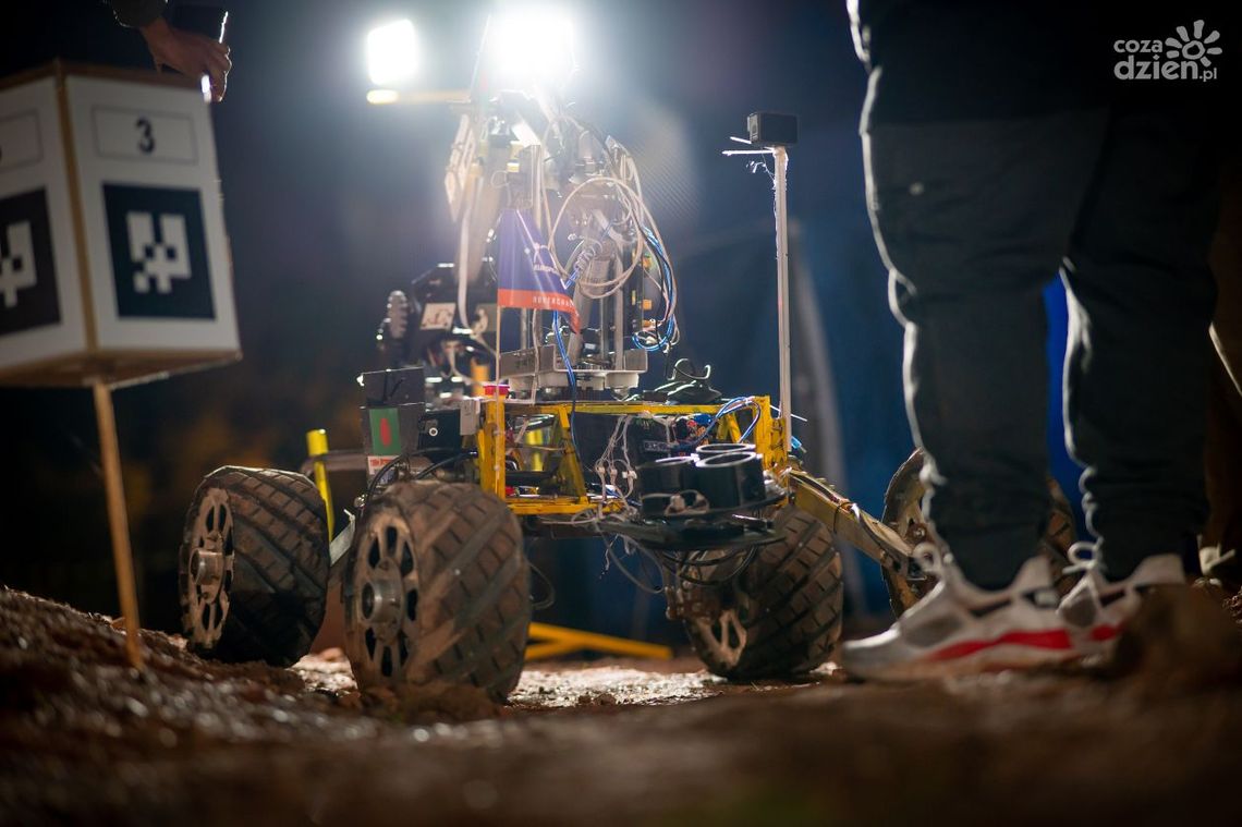 Ruszyły zawody łazików marsjańskich 