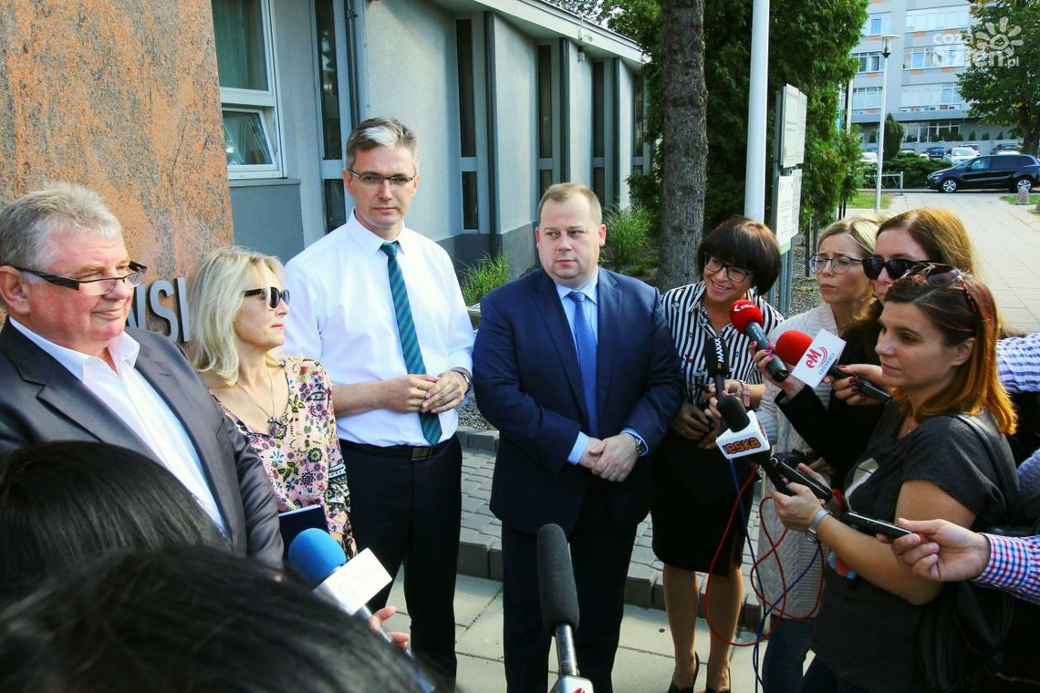 Są problemy w szpitalach przez rządowe Są problemy w szpitalach przez rządowe